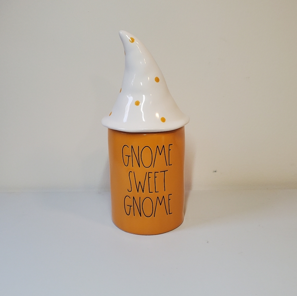 New Rae Dunn Gnome Sweet Gnome Candle